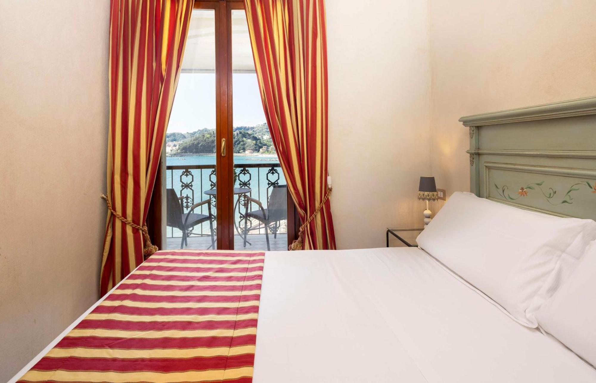 לריצ'י Hotel Shelley E Delle Palme, BW Signature Collection מראה חיצוני תמונה